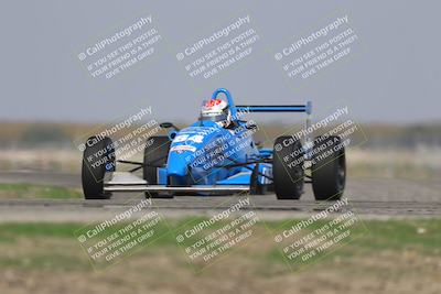 media/Oct-25-2025-CalClub SCCA (Sat) [[34c778dfbe]]/Group 3/Qualifying/